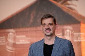 Afbeeldingsresultaat voor peter van den begin