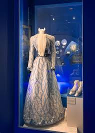 Image result for sissi kleid