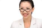 女秘书，戴眼镜，白色职业装