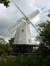 series Jonathan Creek. - via Daymix
