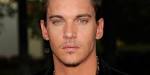 Jonathan Rhys Meyers barbone londinese | Spetteguless
