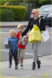 Image result for Queen B by Bumbleride $428 Gwen Stefani and Gavin Rossdale with Kingston and Zuma at the LA zoo