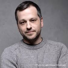 「アーロン・ユージック」の画像検索結果