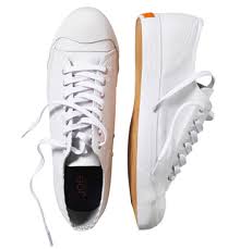 The Best 10 White Sneakers Out Now - 10 White Sneakers to Wear ...