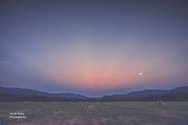 Attēlu rezultāti vaicājumam “anticrepuscular rays”