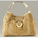 http://www.mycheapbags.com/wp-content/uploads/2010/10/fashion-collection-handbag.jpg