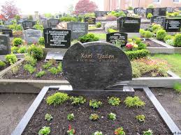 Grab von Karl Tjaden (14.11.1994-13.03.2006), Friedhof Osteel