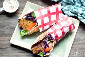 Attēlu rezultāti vaicājumam “Fuligo gyrosa”