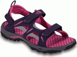 10 best women's walking sandals | Outdoor & Activity | Extras ...