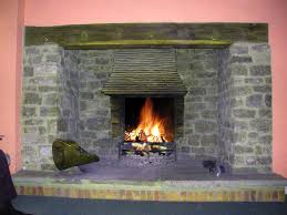 Outdoor fireplace