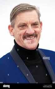 Afbeeldingsresultaat voor peter van den begin