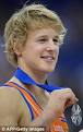 Epke Zonderland - article-0-0AC7D2C0000005DC-824_224x355