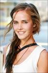 Beauty: Isabel Lucas