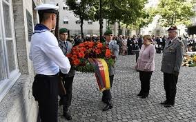 Αποτέλεσμα εικόνας για merkel hitler