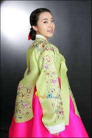 korean haristyle and hanbok Images?q=tbn:ANd9GcTTQM2sa6QZnxpnS2nXNC2eGnWuFPCO02Wrpl32ZvjVPHijCaG2Lw