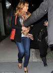 BEYONCE BABY Bump Watch 2012 : Sandra Rose