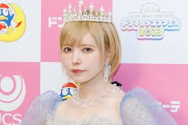 「益若つばさ」の画像検索結果