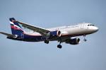LiveLeak.com - US whistleblower Snowden on flight to 'third ...