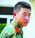 23岁消防员火海中将呼吸器让给