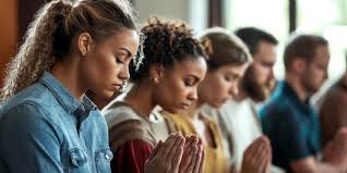 Image result for foto de pessoasrezando