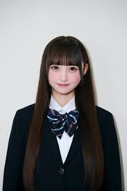 Image result for 17歳の現役女子高生