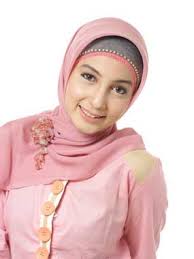 Tips Memilih Jilbab Sesuai Bentuk Wajah | Tutorial Hijab ...