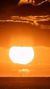 Attēlu rezultāti vaicājumam “Etruscan Vase Omega Sun”