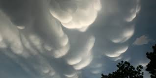 Attēlu rezultāti vaicājumam “Mammatus”