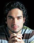 http://i2.listal.com/image/1007654/936full-alfonso-herrera.jpg