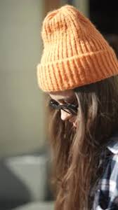 Картинки по запросу Молодой человек в шапке