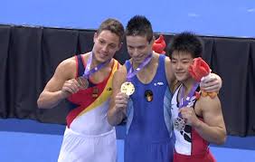 Néstor Abad, bronce en anillas en los JOJ - Gimnastas. - NestorAbad_finalanillas_JOJ2010_medallas_1