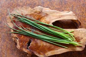 Attēlu rezultāti vaicājumam “Allium schoenoprasum fruit”
