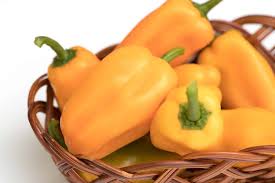 Afbeeldingsresultaat voor baby yellow sweet pepper