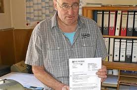 Bad Wildbad - Werner Rath aus Calmbach ist sauer. Kürzlich hat er von der Stadtverwaltung einen Bußgeldbescheid in Höhe von 35 Euro erhalten, ...