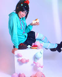 「ヴァネロペ・フォン・シュウィーツ」の画像検索結果