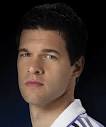 Michael Ballack - images?q=tbn:ANd9GcTcUAR_IbNbDPbWY0qfjCGaqJ1sQ2psVcSZWh6Y4SgNLa3ilWbt-km-rmE