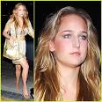 http://cdn01.cdn.justjared.com/wp-content/uploads/headlines/2008/03/leelee-sobieski-katsuya.jpg