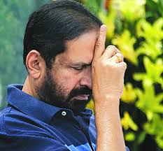 When cross-questioned over the skills of Mr. Suresh Kalmadi in pricing even normal toilet-wraps at unhealthily high prices, Dinanath responded, ... - suresh-kalmadi