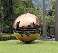 「球体をもった球体」の画像検索結果