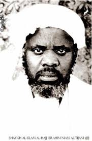 Shaykh Ibrahim Niass Lorsque Cheikh Ibrahim est entré sur la voie soufie, il a pris la Tariqa Tijaniyya de ... - 3032881474_1_8_FEiA9YFE