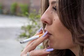 Image result for avertissement paquet de cigarette suisse
