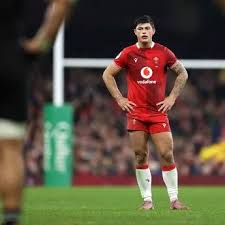 Image result for Gilwern & District Amateur Football Club