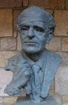 File:Arthur Mourant bust La