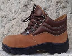 BELI SEPATU SAFETY ONLINE DISURABAYA: Jual Sepatu Safety Online di ...