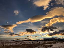 Attēlu rezultāti vaicājumam “anticrepuscular rays”