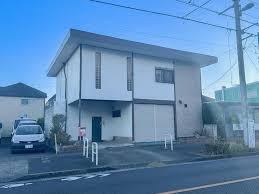 Image result for 武蔵村山市岸2丁目〈中古〉JR八高線「箱根ヶ崎」駅バス６分停歩４分　閑静な住宅地　前面道路が広いのでクルマの運転が苦手な方も車庫入れ楽々！　全居室収納充実！