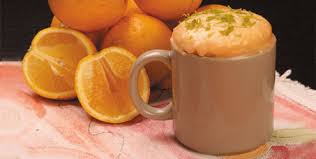 BOLO DE LARANJA NA CANECA