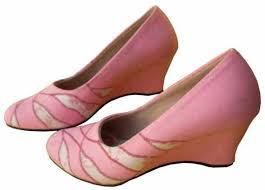 1268917331_81344022_1-Gambar�Sepatu-Ladies-Sepatu-Wanita-Wedges ...