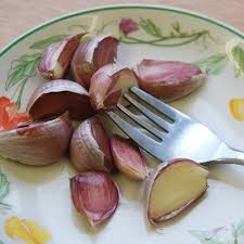 Attēlu rezultāti vaicājumam “Allium sativum fruit”