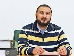 Imam Usama Saddiq Ali Ayub (44) hat gestern seinen Asyl-Status verloren. Weil der Ägypter nach Erkenntnis der Behörden Hass gegen Christen und Juden ...